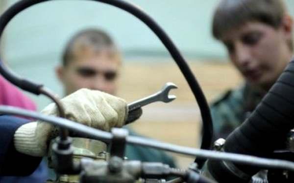 ДО 2021 ГОДА В СТРАНЕ ПЛАНИРУЕТСЯ МОДЕРНИЗИРОВАТЬ СИСТЕМУ ПРОФЕССИОНАЛЬНОГО ОБРАЗОВАНИЯ И ОБУЧЕНИЯ В БЕЛАРУСИ