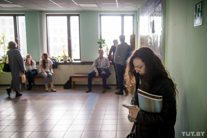 ВЛАСТИ ЗАДУМАЛИСЬ О ТОМ, ЧТОБЫ ПЕРЕНЯТЬ У НЕМЦЕВ ОПЫТ ПОДГОТОВКИ КАДРОВ: